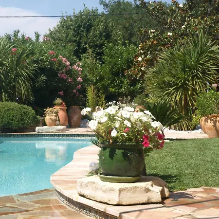 Fleurie Villa *